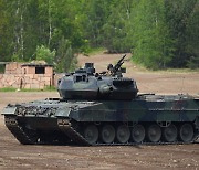 미국·독일 탱크 지원에…서방 “환영” 러시아 “불타버릴 것”