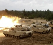 우크라 전쟁 등 ‘삼박자 호황’에 미 무기 수출 49% 급증