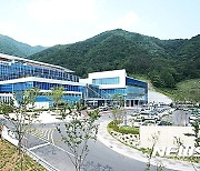 충주의료원 기획실장 공모 '합격자 없음'…내달 재공모