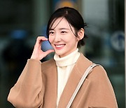 박지현, '볼하트에 미소는 덤' [사진]