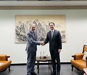 김건 한반도본부장, IAEA 사무차장 면담…"북핵 해결 협력 강화"