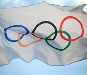 IOC 러시아·벨라루스 올림픽 출전 터주나…"국적으로 판단말라"(종합)