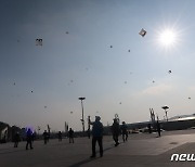 통영문화원, 전통연날리기·민속놀이 경연대회 개최