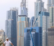 차질 빚은 두바이 데저트 클래식…맥길로이, 첫 라운드서 무난한 출발