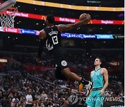 [NBA] ‘레너드·조지 화력쇼’ LAC, SAS 완파하고 시즌 첫 4연승 질주