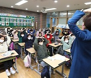 男교사 없는 초교 107곳… 서울 신임은 9.6%뿐