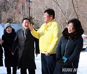 [쿠키 포토]태백산 눈축제장 찾은 이철규 국회의원