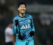 ‘터졌다’ 손흥민 멀티골…토트넘, 프레스턴 3-0 완파 FA컵 16강행