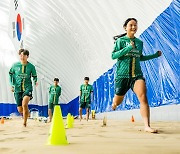 축구 전지훈련 특화시설 '스마트에어돔', 국내 최초 경주에 개장