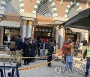 파키스탄 이슬람 사원서 자폭 테러…34명 사망·150명 부상