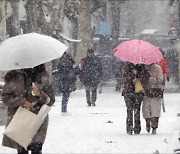 [내일날씨] 평년 기온 수준...오후부터 수도권 눈·비