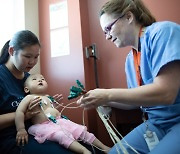 심장병 앓는 몽골 어린이에 수술비 지원하고 복음 사역