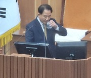 성추행 혐의 상병헌 세종시의장 불신임에 권한 이용 버티기
