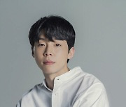 'D.P.' 송덕호, 병역비리 연예인이었나…"경찰 조사 받았다"