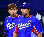 '이정후에 쏠릴 관심을 훔쳐라' 동반성장→엇갈린 희비→ 8.1억 차...WBC 신스틸러 부활 향해 출국