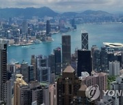 '세계 최고' 홍콩 집값 무너졌다…역자산 23배 폭증