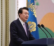'주한 외교단을 위한 신년 인사회' 오찬사하는 윤석열 대통령