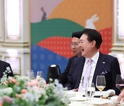 尹, 주한외교단 신년인사회…대북정책 등 지지 요청