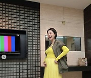 '7월 출산' 안영미, 헐렁 드레스로도 감춰지지 않는 배…이지혜 "영미가 배가 나오다니" 감탄
