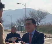 태영호, 朴 전 대통령 생일축하 편지 전달… “자유민주주의, 北에도 피는 날까지 싸우겠다”
