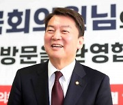 초대 없는 박근혜 생일에 대구行…김기현 “박정희 공항”·안철수 “박정희 센터”