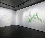 조각적으로 표현한 한강과 임진강…페이스갤러리 마야 린 개인전