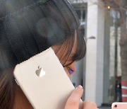 애플 손 들어준 법원... "아이폰 '고의 성능저하', 사용자 불편X"