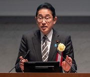 [특파원의 시선] 일본 총리가 노총과 함께 임금인상 부르짖는 이유