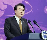 尹, CES 혁신기업인 용산 초청…"대통령실 행사 중 가장 뿌듯해"