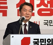 '안철수 급상승'에 놀랐나?…윤핵관의 '총공격'