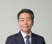 尹 인권위 상임위원에 김용원 변호사