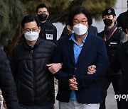 [속보] 검찰, 쌍방울 김성태 전 회장 구속 기소