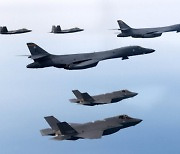 [속보]美 F-22·F-35B, 韓 F-35A와 이틀만에 서해상 또 연합훈련