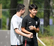 “한국축구는 일본 쫓는 것만도 기적” 최태욱 코치 발언 日에서도 큰 파장