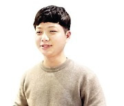 [단독] "NFT, 교육 확장 어려워" 22세 수상자 하소연에…尹, 규제 개선 검토 지시