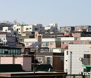 '규제 완화+전세 사기' 서울 아파트 거래량, 2년만에 빌라 앞지르나