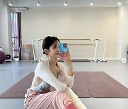 박지현, 발레복 입고 뽐낸 우아한 자태…긴 목선+볼륨 몸매 '눈길' [N샷]