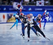 ISU "최민정 클래스는 영원"...시즌 첫 金, 박지원 이준서도 금 합창 [쇼트트랙월드컵 5차]