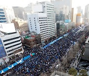 민주당 강원도당, 윤석열 정권 규탄대회 참가…국힘 “‘비리수호 이재명당”
