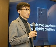 [Herald Interview] Samsung bets big on cameras to fight Apple