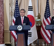 블링컨 “美, 핵 포함 모든 자산 이용해 韓 방어”