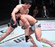 UFC 정다운, 클락에 만장일치 판정패…2연패 수렁