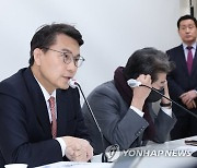 윤상현 "무임승차 연령 상향, 與에 자멸적 스모킹건 될 수도"