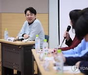 '안철수 대표=윤석열 탈당' 논란…신평 "安, 당선되면 미래권력"(종합2보)