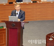 [포토]'정청래 의원 질의에 답변하는 이상민 장관'