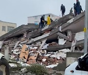 [포토] '튀르키예 강진' 처참하게 무너진 건물