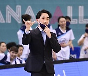 [WKBL 현장인터뷰] 구나단 신한은행 감독 "2위 욕심, 마음 깊은 곳에 있다"