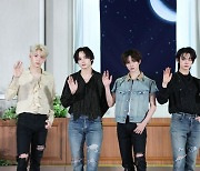 BTS 동생그룹 TXT, 빌보드 앨범차트 1위...한국가수 5번째