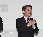 ‘윤핵관’ 안철수에 색깔론 총공세···“종북몰이 선거판 희화화” 비판