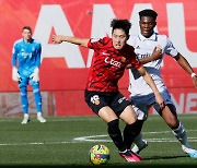 Dogged Mallorca beat Real Madrid after early own goal